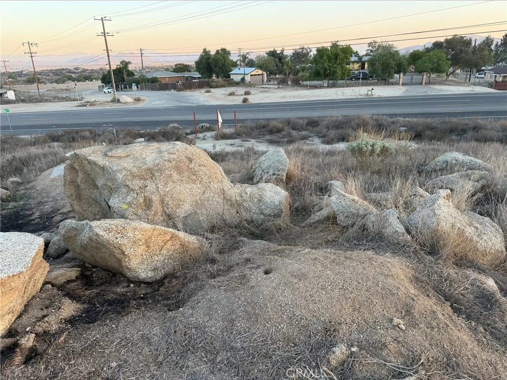 0 State Highway Perris, CA 92570 - Photo 15 of 17 a view of a dry yard with trees