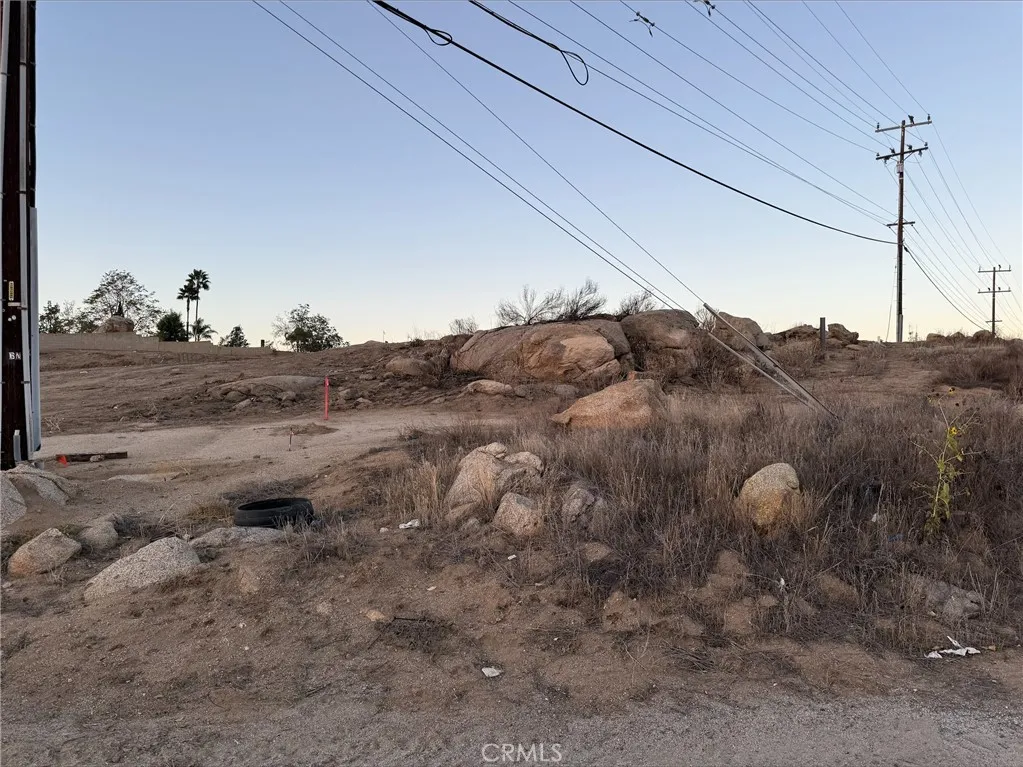 0 State Highway Perris, CA 92570 - Photo 8 of 17 a view of a dry yard