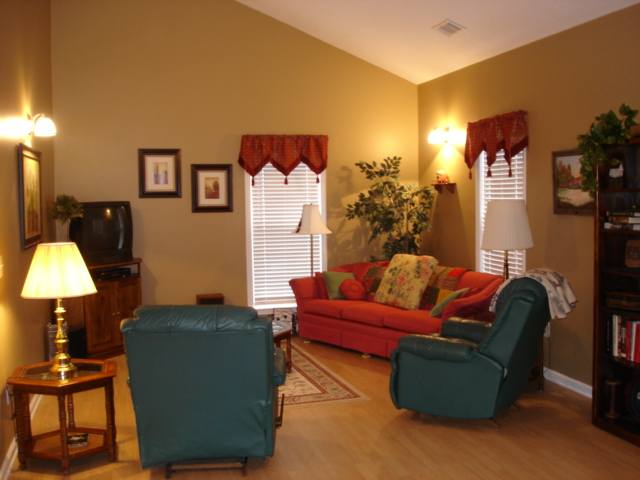 109 Garrett Street Fountain Inn, SC 29644 - Photo 2 of 19 Gallery Image 2