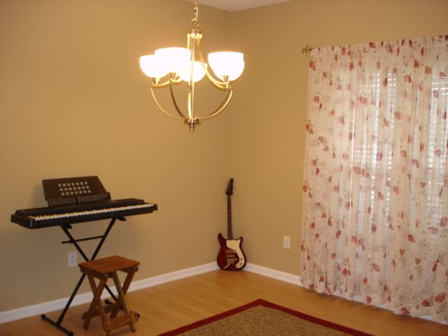 109 Garrett Street Fountain Inn, SC 29644 - Photo 8 of 19 Gallery Image 8