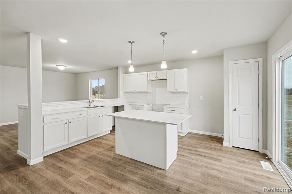 12521 Sharp Road Linden, MI 48451 - Photo 10 of 25