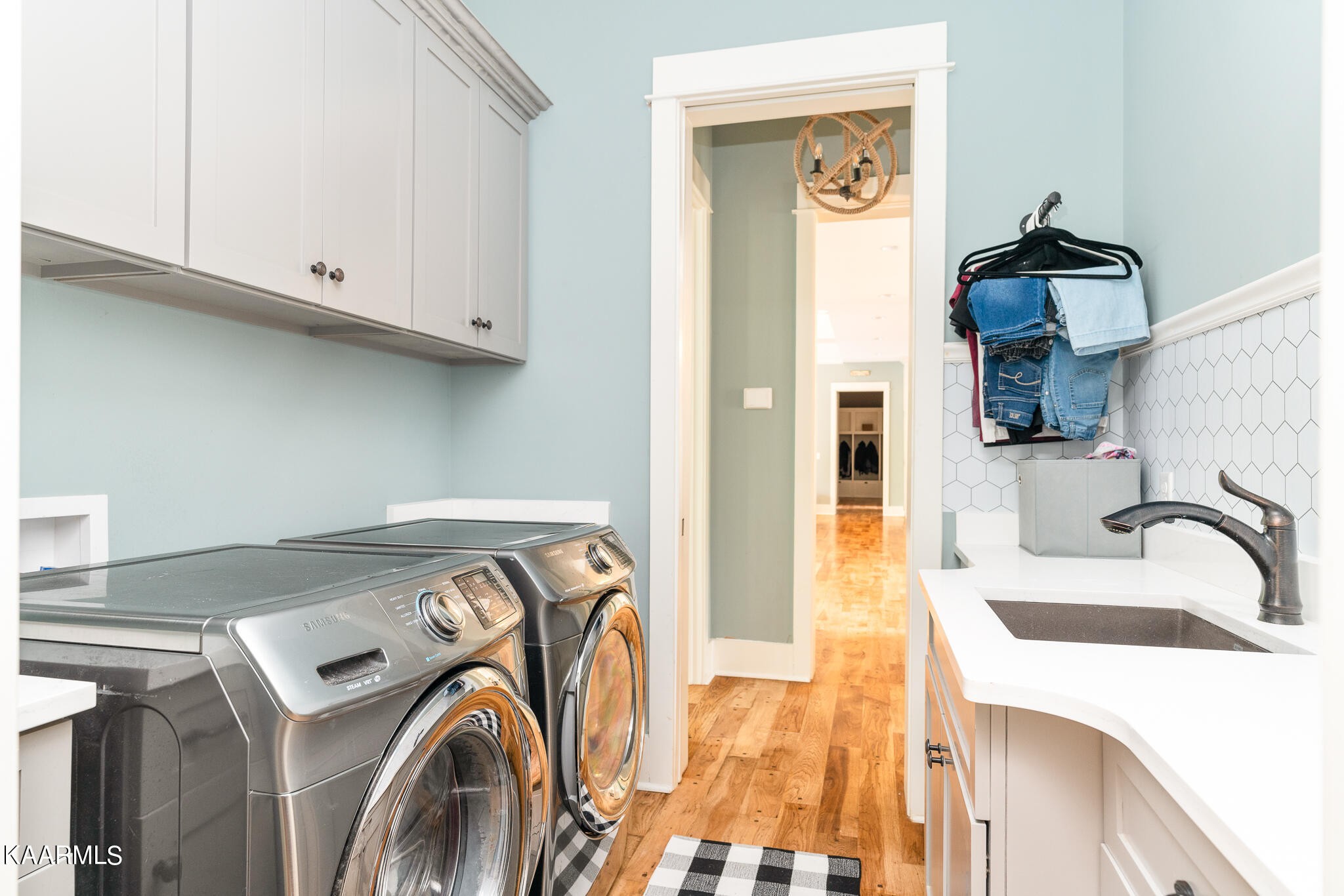 613 Dixon Road Lenoir City, TN 37772 - Photo 22 of 44 a utility room with dryer and washer