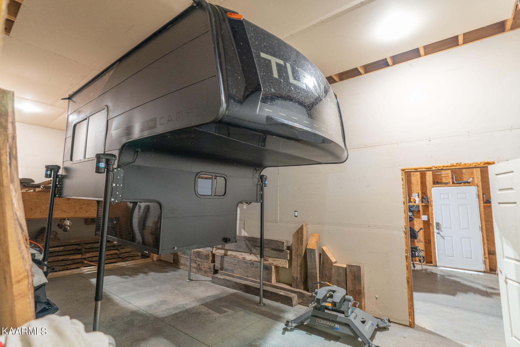 613 Dixon Road Lenoir City, TN 37772 - Photo 43 of 44 a room with gym equipment