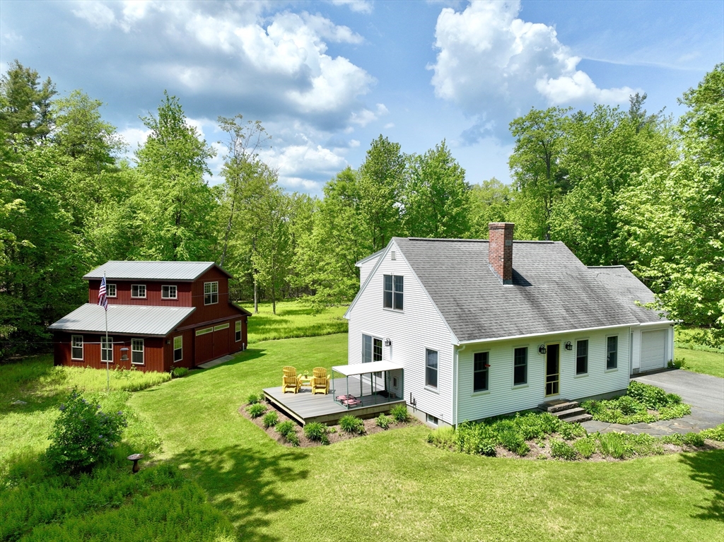 189 Sugar Hill Road Williamsburg, MA 01096 - Photo 1 of 41 Gallery Image 1