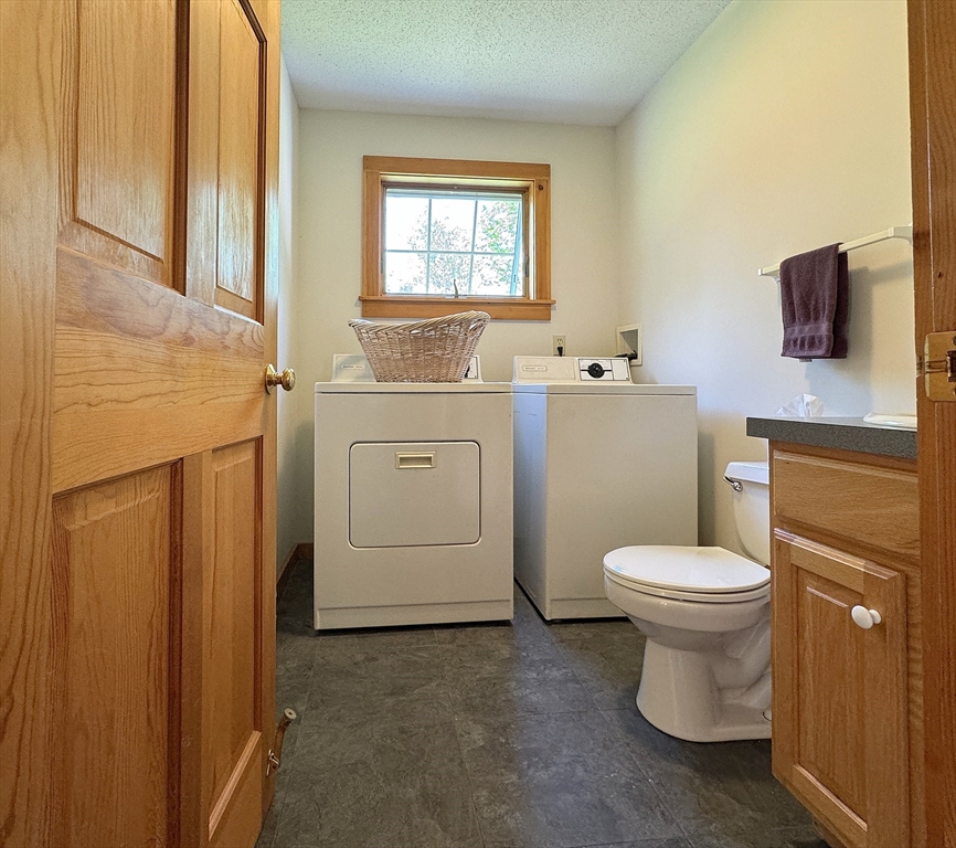 189 Sugar Hill Road Williamsburg, MA 01096 - Photo 22 of 41 Gallery Image 22