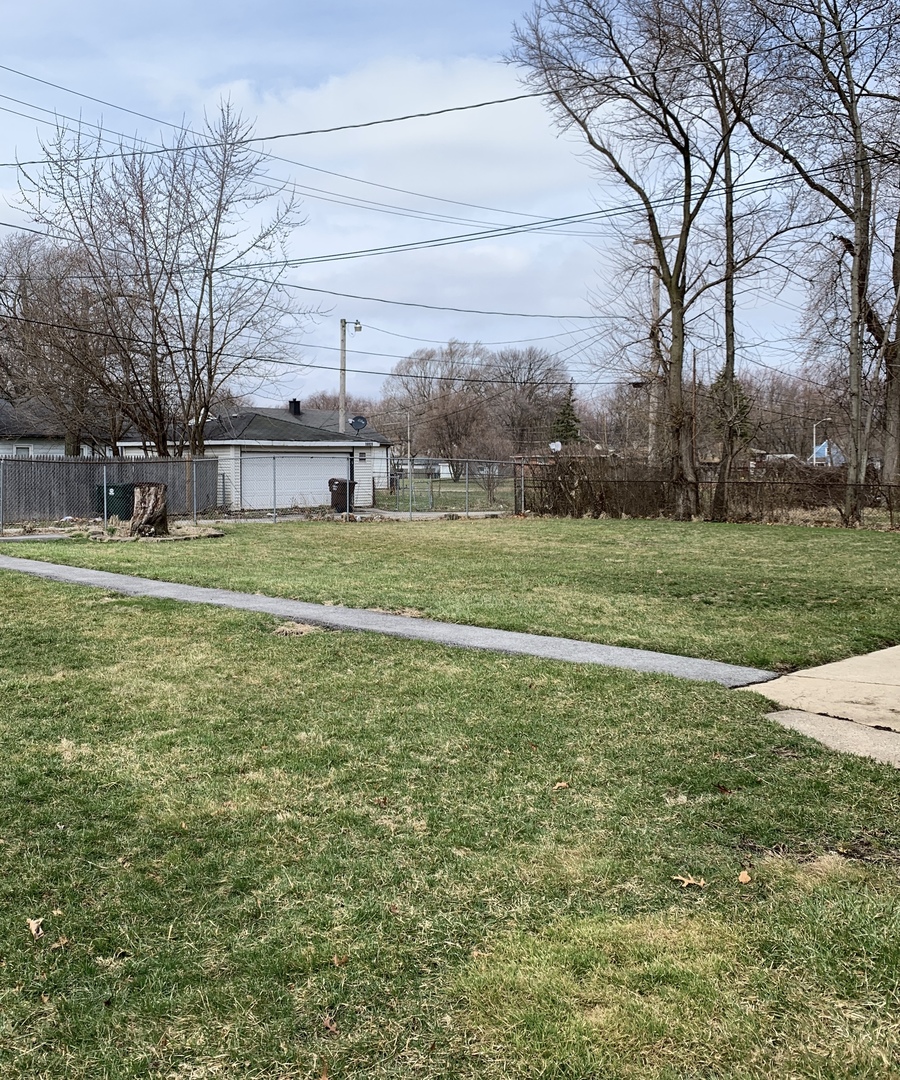 16950 Bulger Avenue Hazel Crest, IL 60429 - Photo 10 of 11
