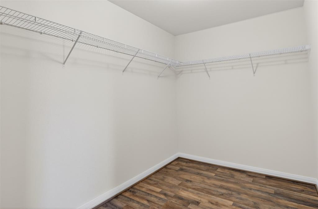 14259 Riata Lane Dallas, TX 75253 - Photo 9 of 25