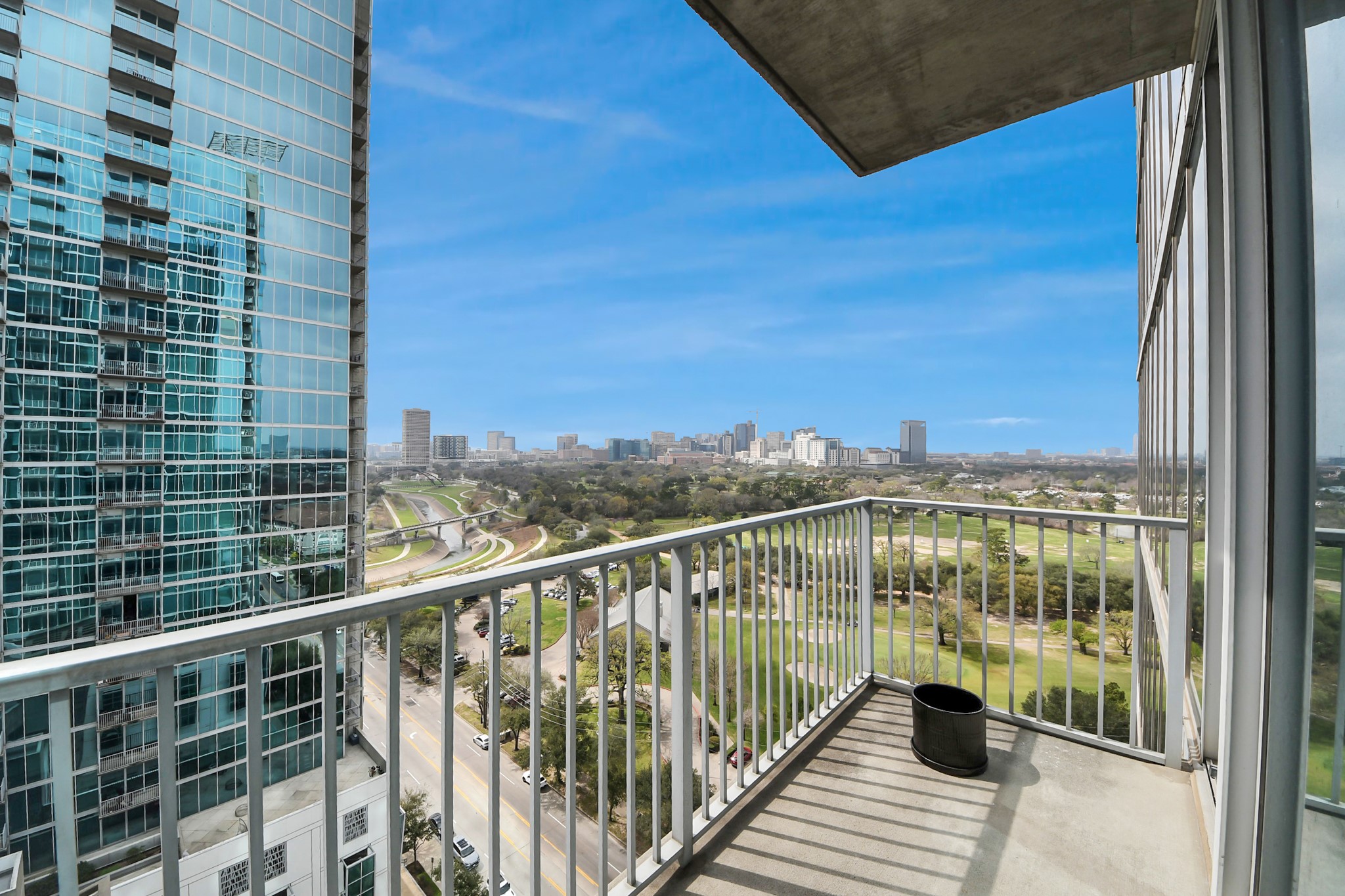 5925 Almeda Road, Unit 11616 Houston, TX 77004 - Photo 14 of 39 a view of balcony with outdoor space