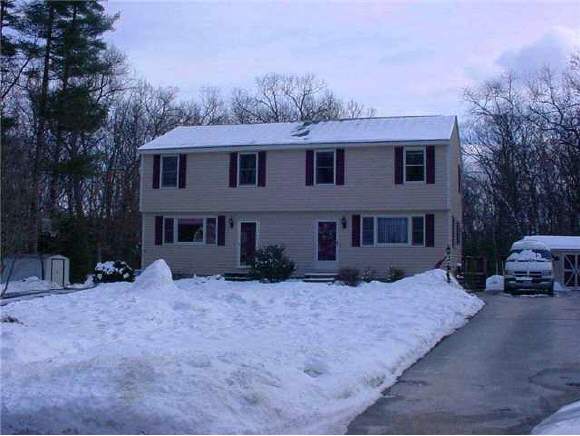 17R Richman Road Hudson, NH 03051 - Photo 1 of 4