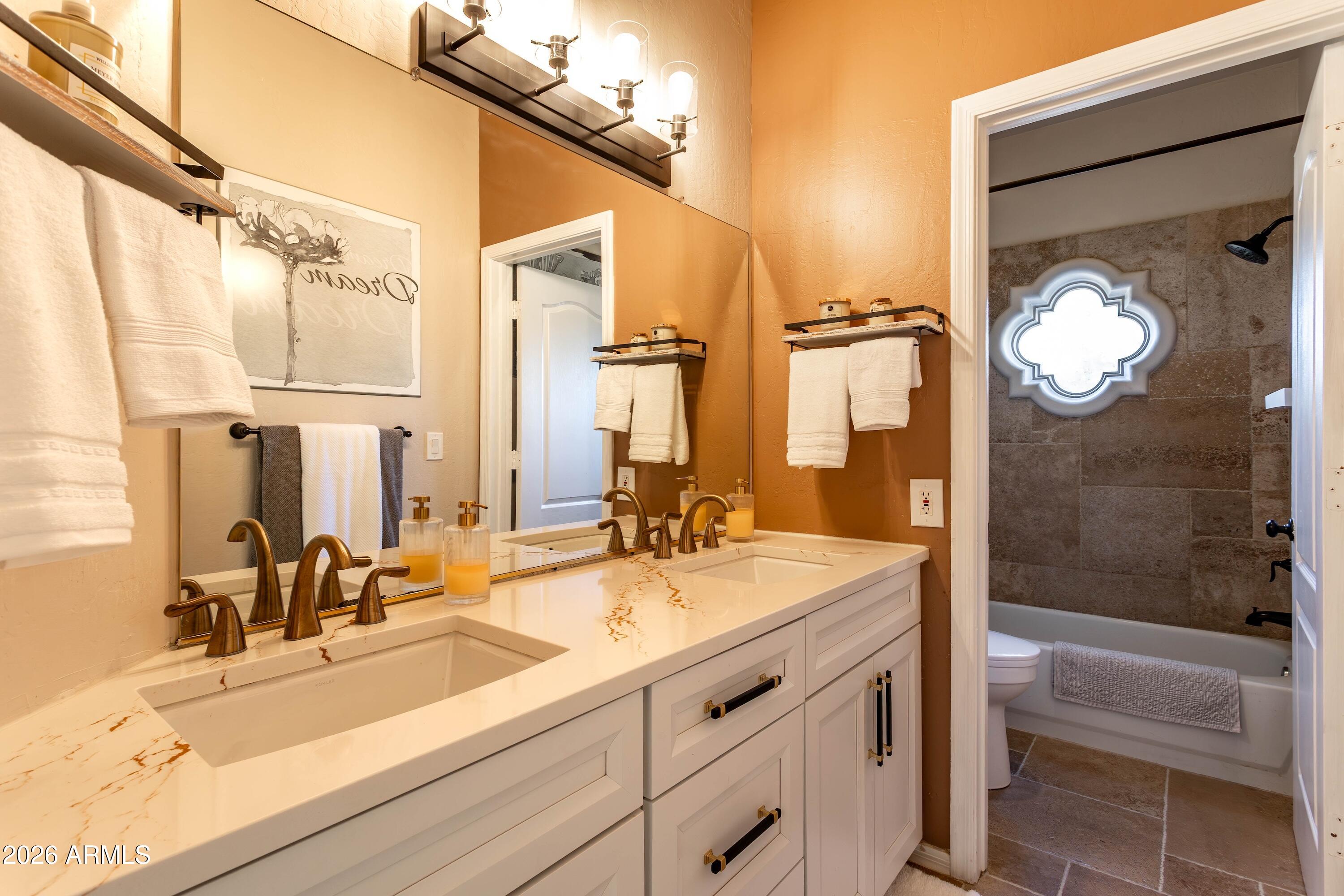 4727 East Rancho Caliente Drive Cave Creek, AZ 85331 - Photo 51 of 78 guest bathroom