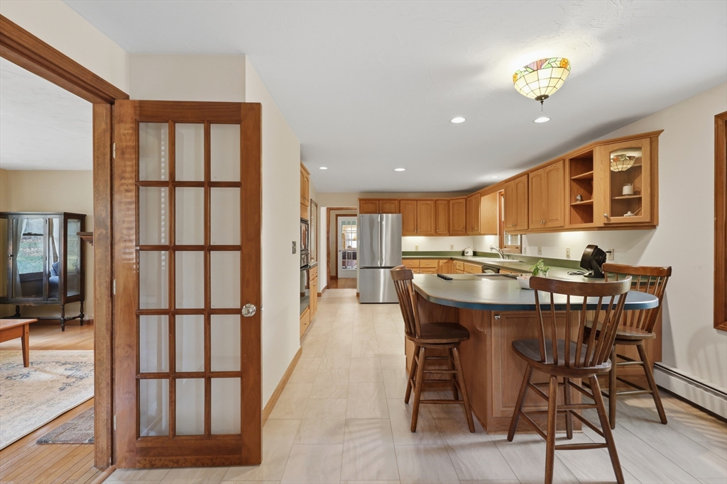 63 Jamestown Road Leominster, MA 01453 - Photo 10 of 42 Gallery Image 10