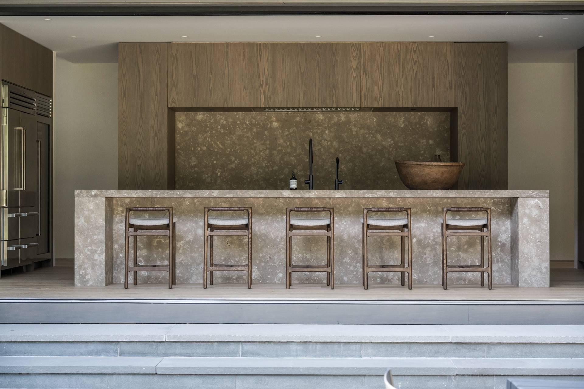 311 Georgica Road East Hampton, NY 11937 - Photo 5 of 41 a view of a entrance door of the house