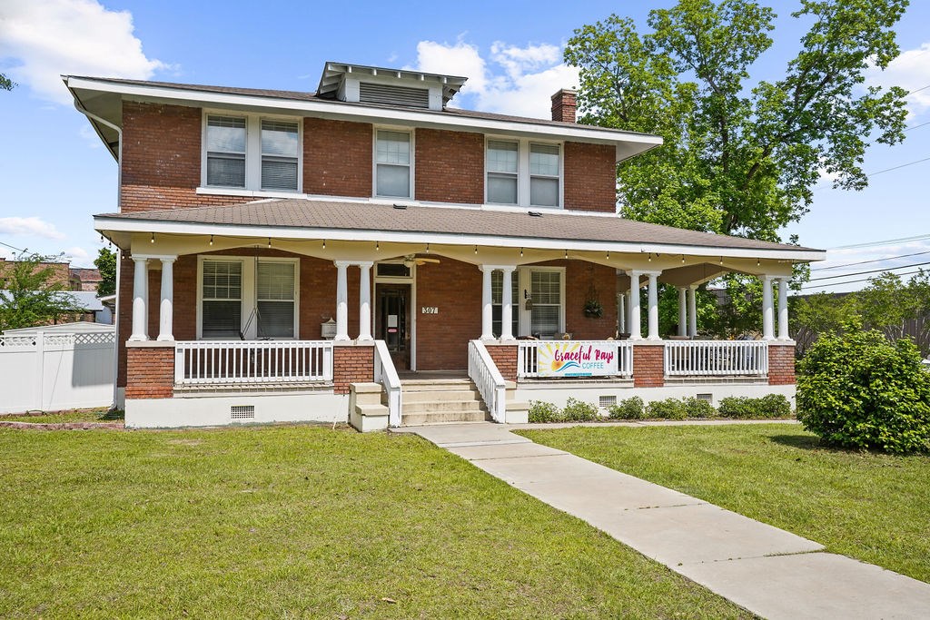 307 South Academy Street Geneva, AL 36340 - Photo 2 of 76