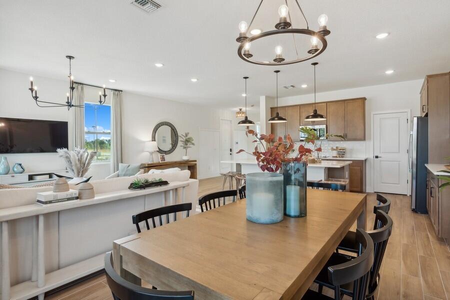184 Southeast Birch Terrace Stuart, FL 34997 - Photo 15 of 46 Dining Area
