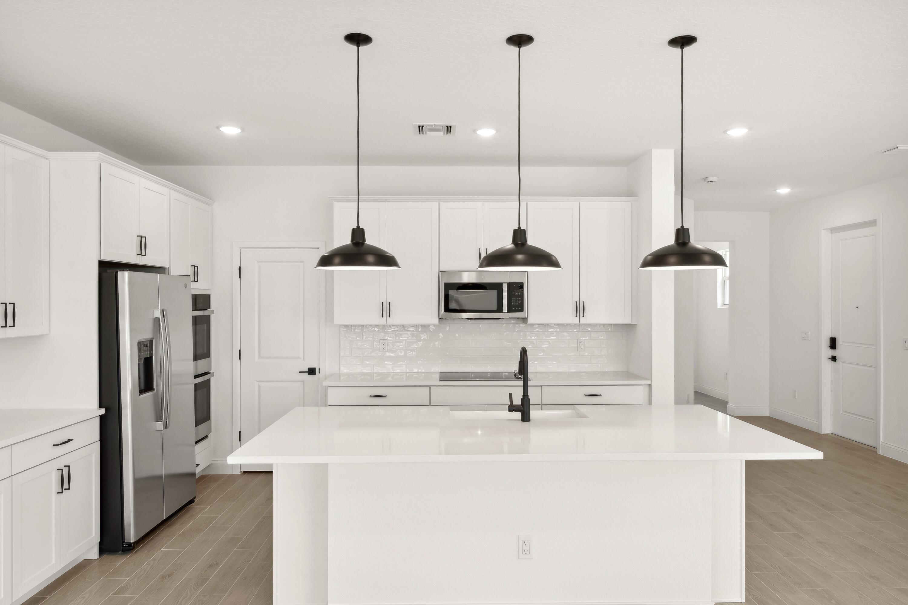 184 Southeast Birch Terrace Stuart, FL 34997 - Photo 3 of 46 Color Scheme for this home