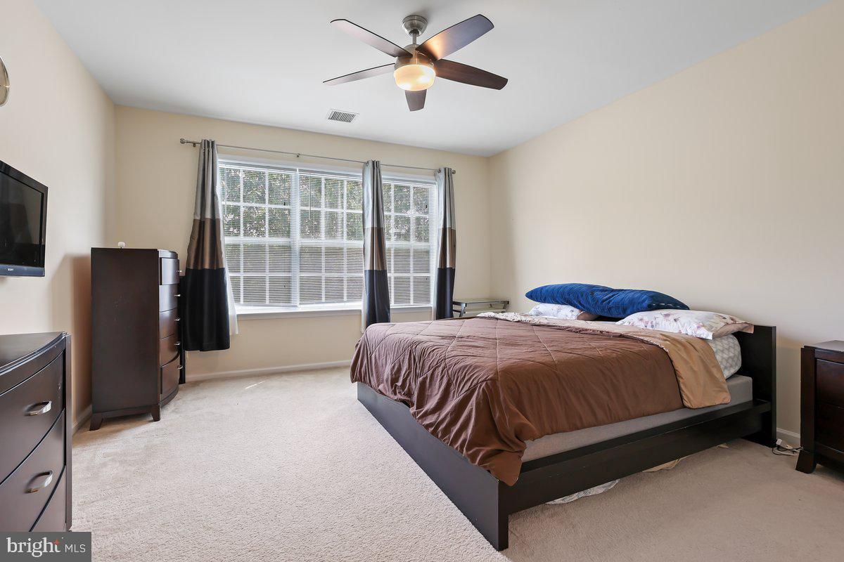 821 Timberlake Drive Ewing, NJ 08618 - Photo 18 of 27