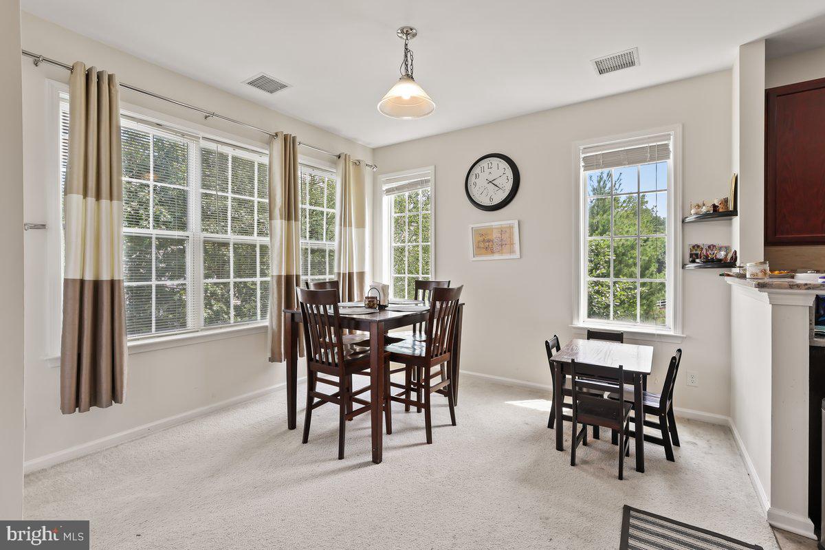 821 Timberlake Drive Ewing, NJ 08618 - Photo 10 of 27