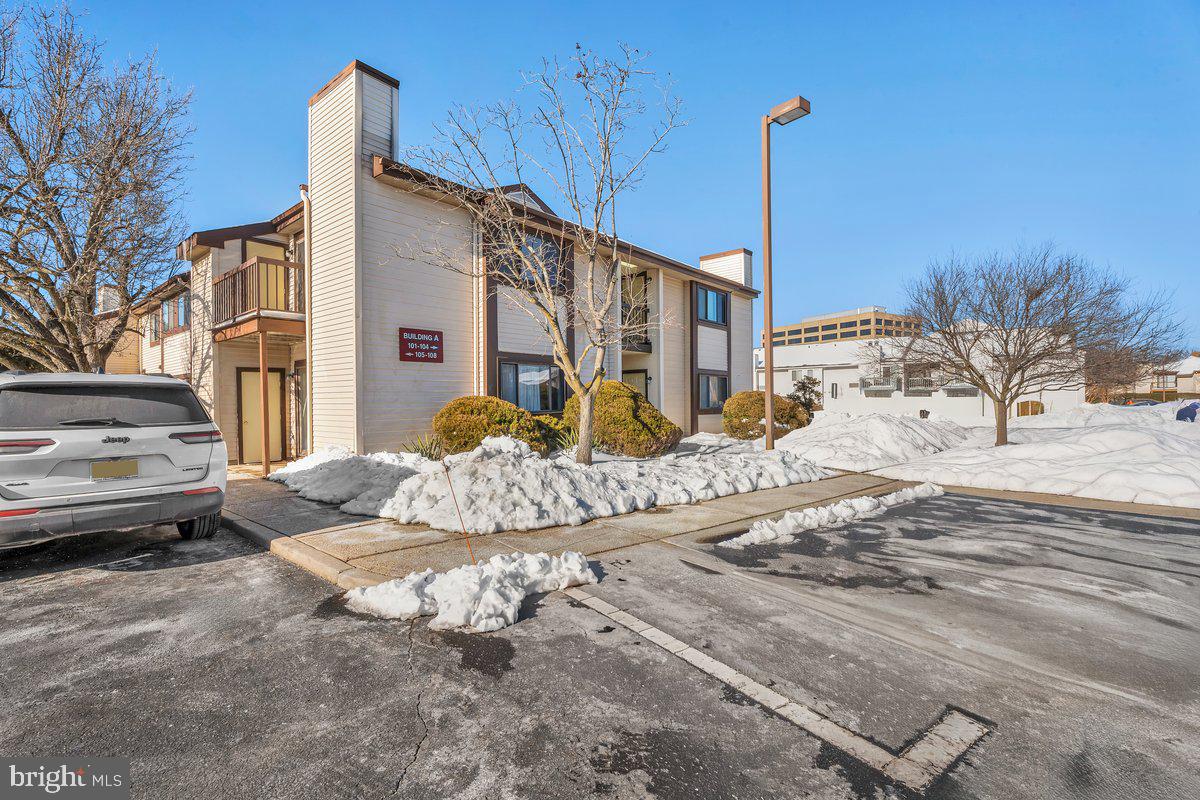 103 Lucas Lane Voorhees, NJ 08043 - Photo 4 of 28