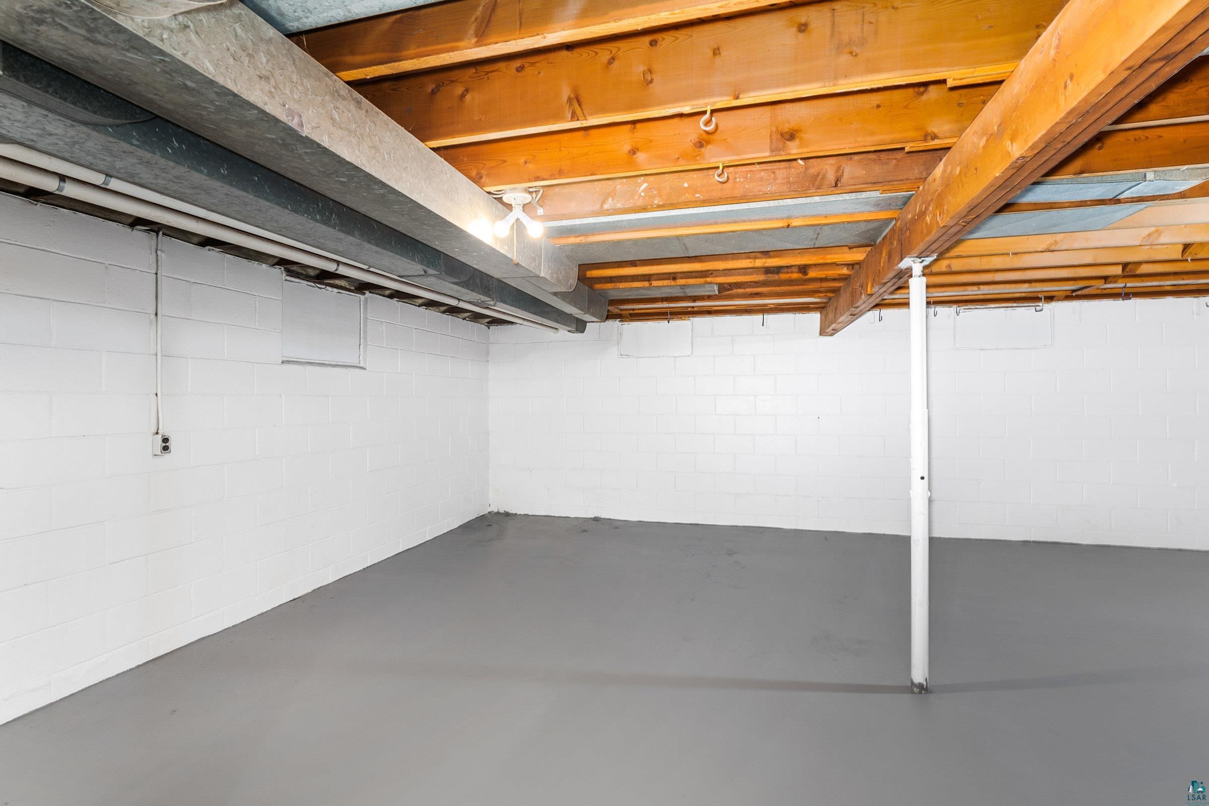 516 Anderson Road Duluth, MN 55811 - Photo 23 of 37 Gallery Image 23