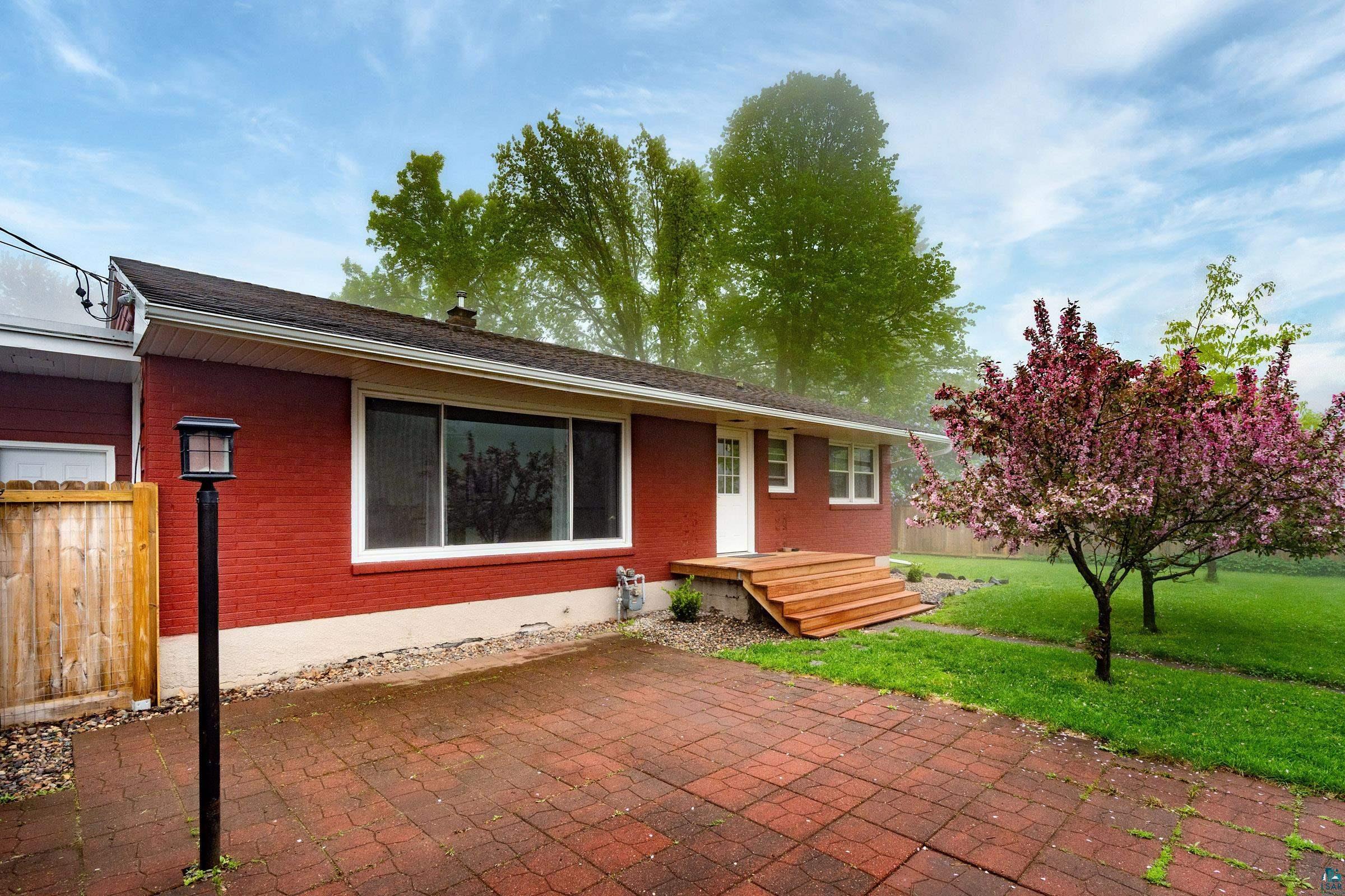 516 Anderson Road Duluth, MN 55811 - Photo 32 of 37 Gallery Image 32