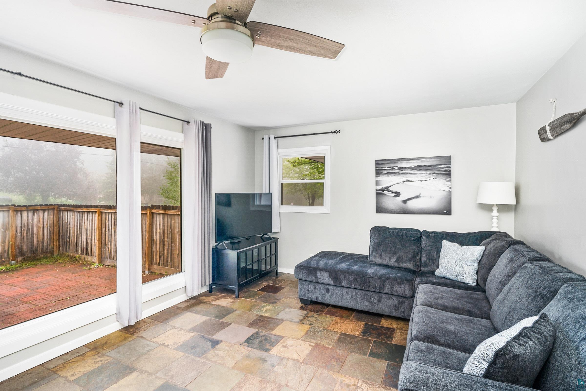 516 Anderson Road Duluth, MN 55811 - Photo 5 of 37 Gallery Image 5