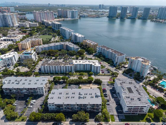 $3,150 | 250 Northeast 181st Street, Unit 107, Sunny Isles Beach, FL 33160