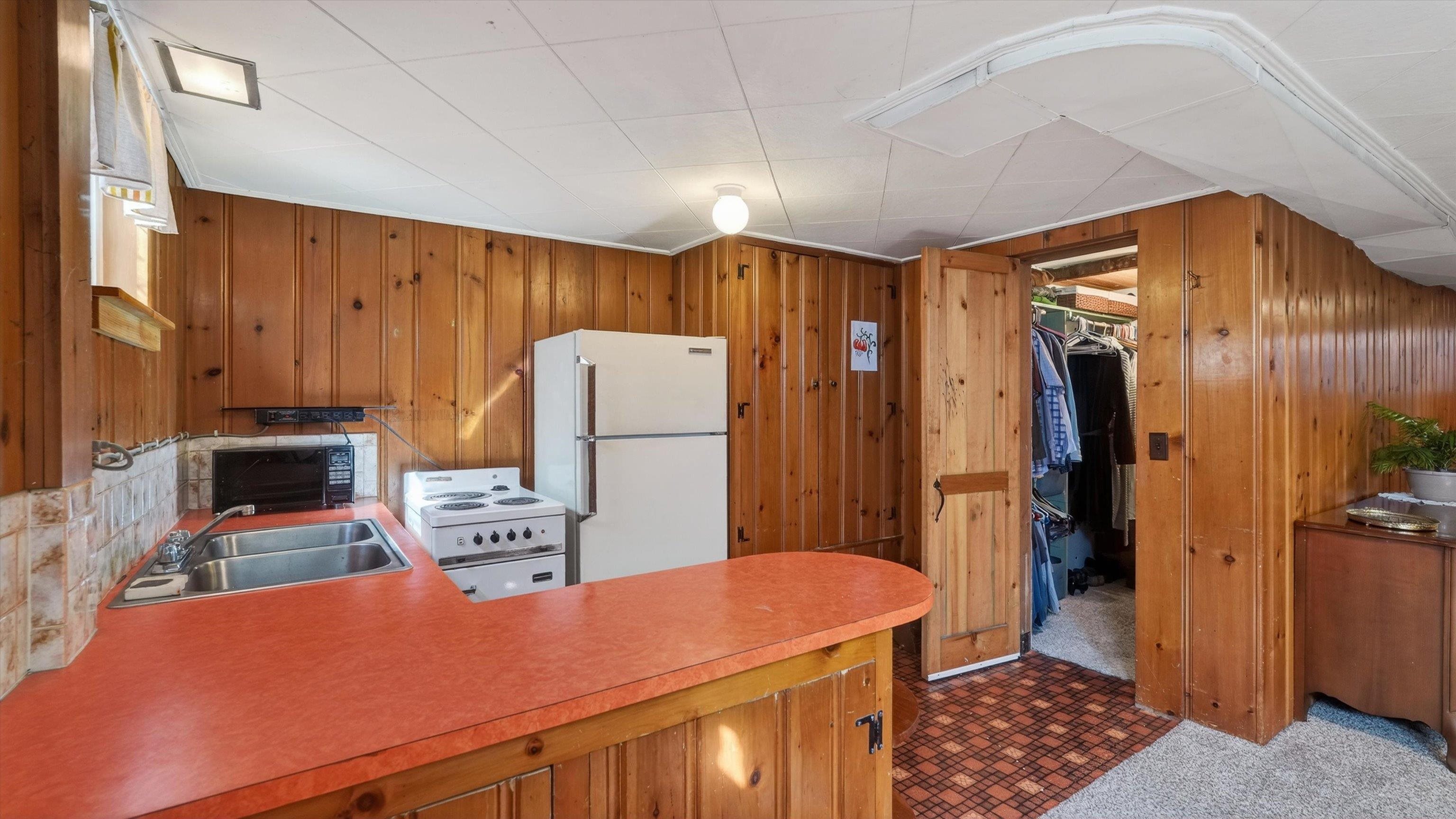 4828 North Wall Street Spokane, WA 99205 - Photo 23 of 41