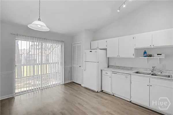 $120,000 | 910 Brett Drive, Unit 132, Hinesville, GA 31313