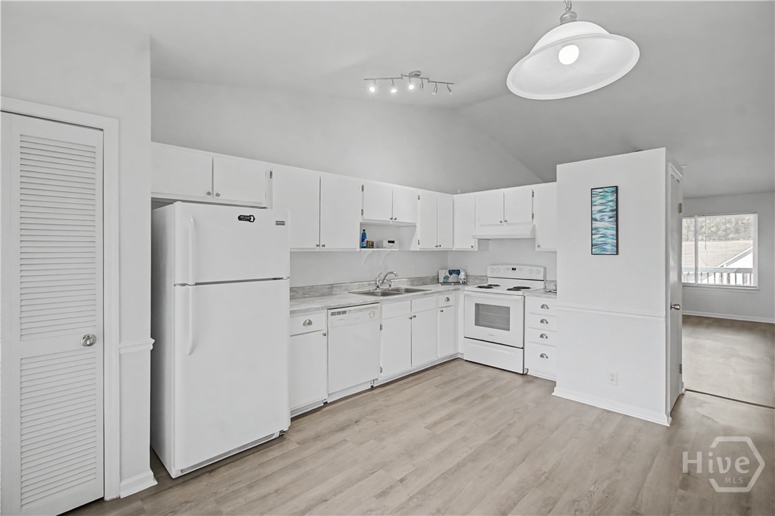 910 Brett Drive, Unit 132 Hinesville, GA 31313 - Photo 8 of 23