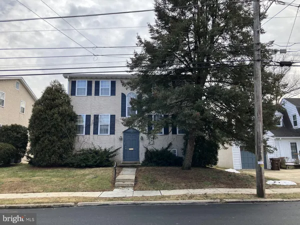 $325,000 | 6 Drexel Avenue, Lansdowne, PA 19050