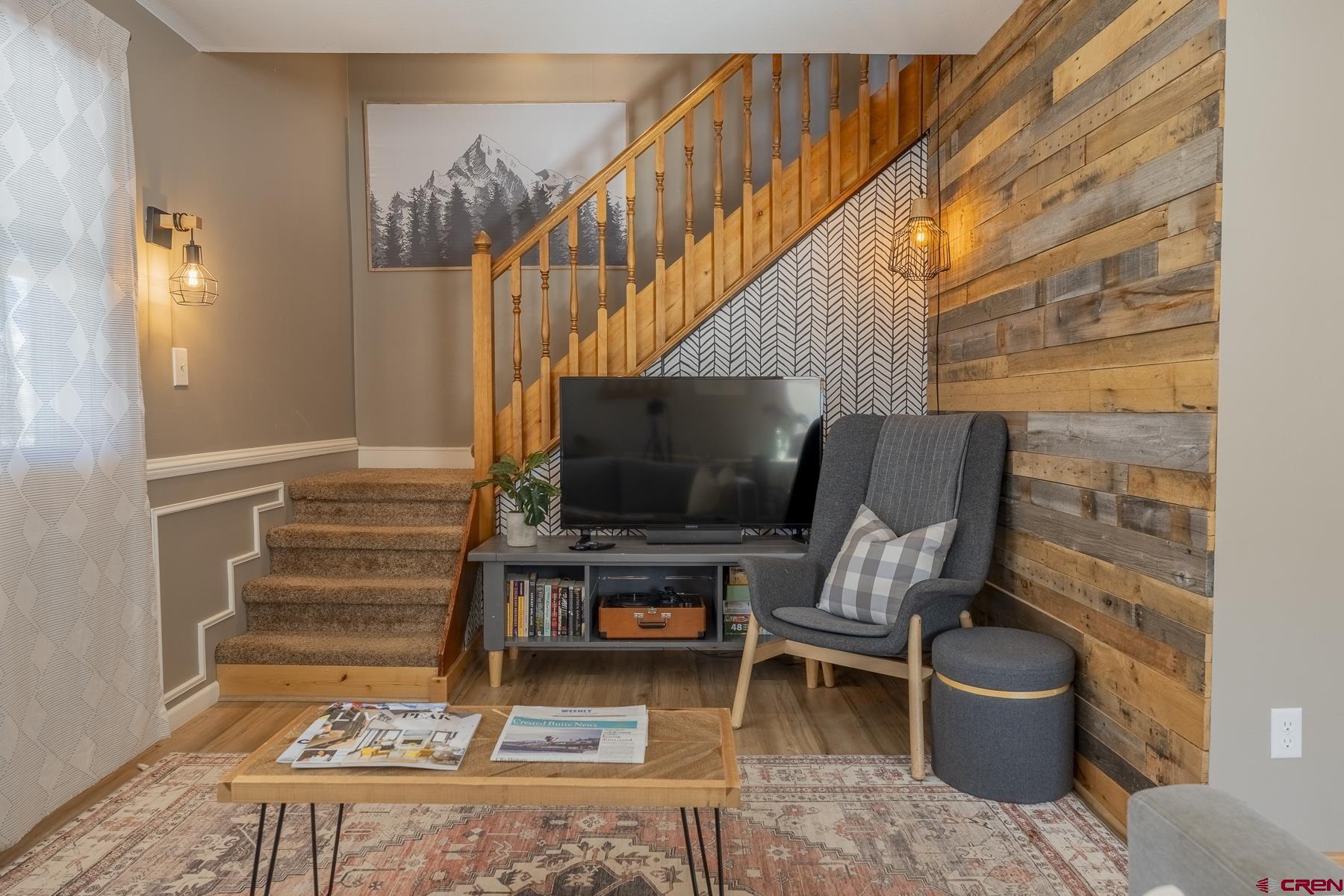 18 Crystal Road, Unit 6D Crested Butte, CO 81225 - Photo 5 of 35 Gallery Image 5