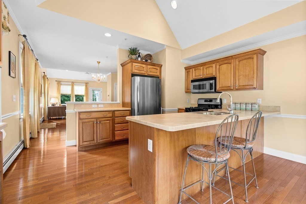 97 Spring Meadow Lane, Unit 97 Hanover, MA 02339 - Photo 4 of 24 Gallery Image 4