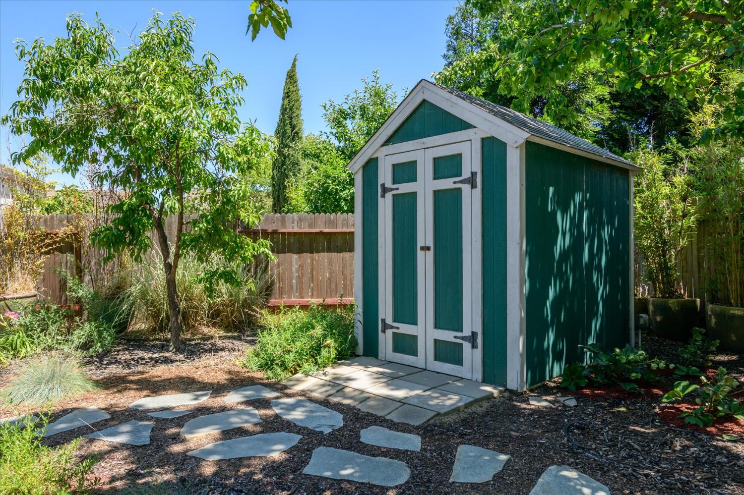 3167 San Nicolas Road West Sacramento, CA 95691 - Photo 36 of 37 Storage shed