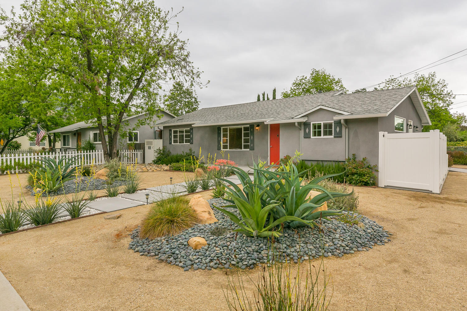 110 Park Road Ojai, CA 93023 - Photo 20 of 24 TwoFishDigital_110ParkV2-2