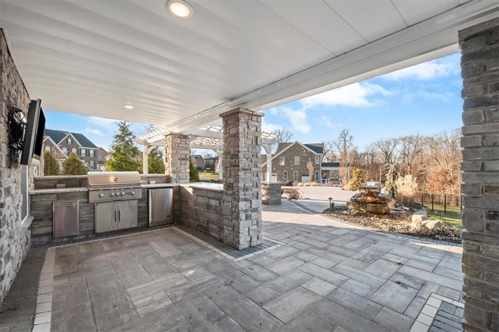 200 Durrow Court Mars, PA 16046 - Photo 40 of 50 a view of a chairs and table in a patio