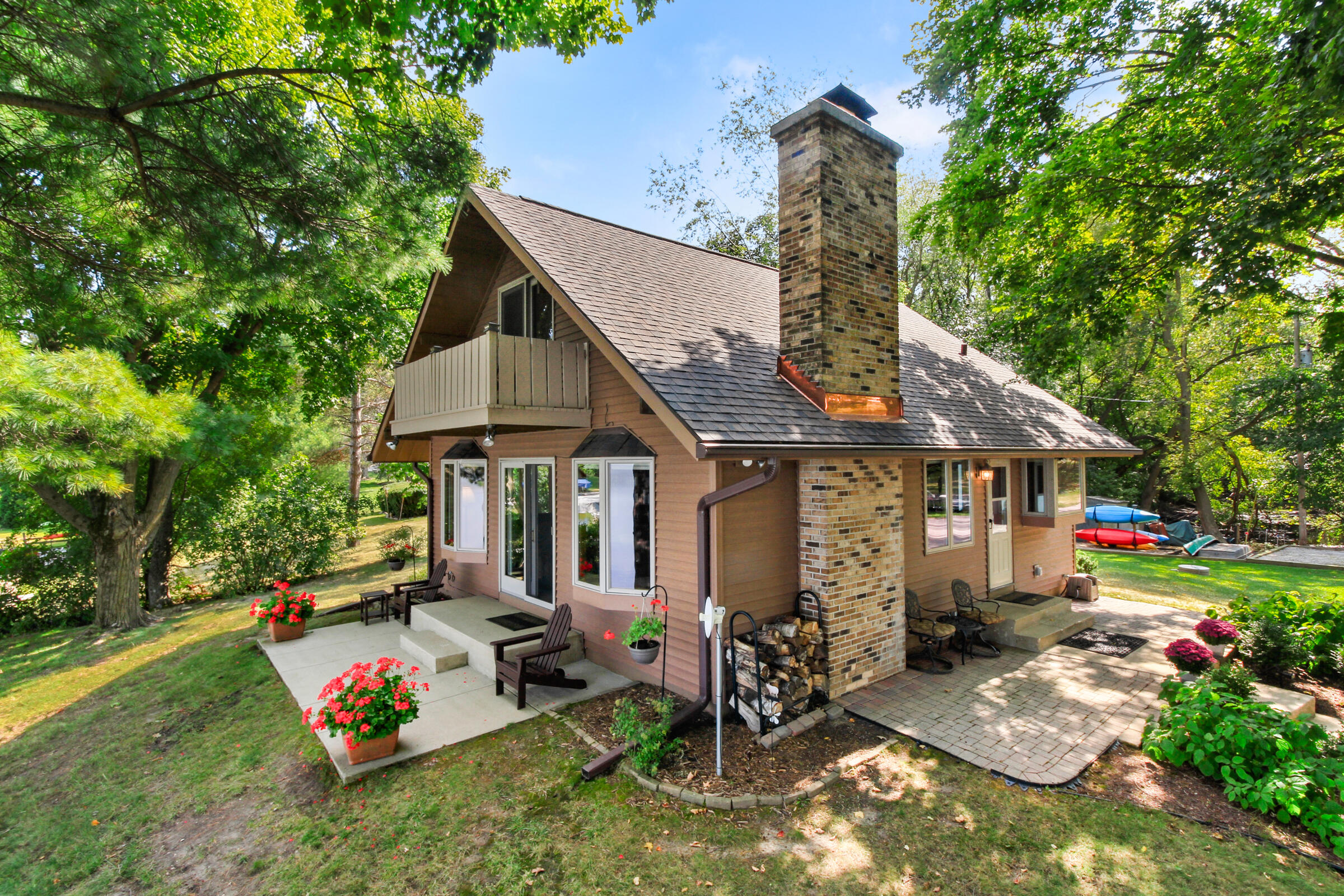 N7728 Alden Street Whitewater, WI 53190 - Photo 1 of 1 Chalet Style w Balcony