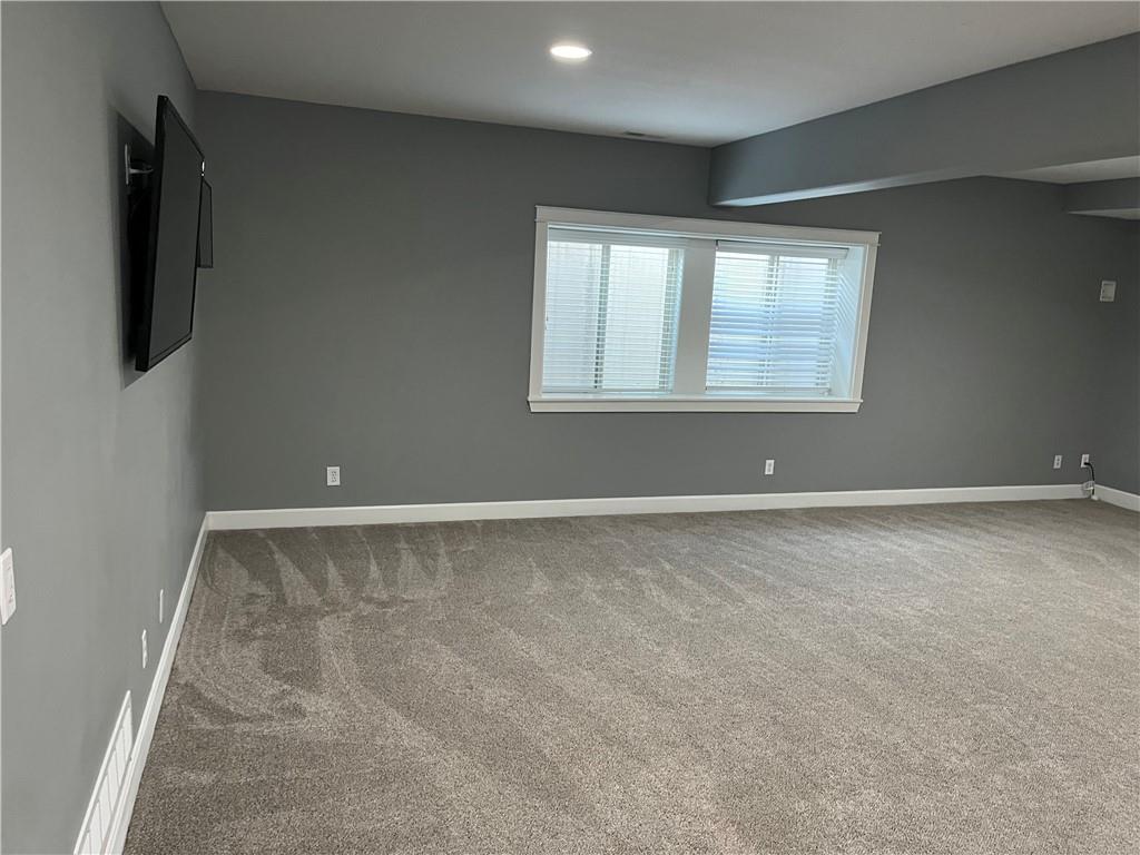 5524 Chamney Court Lawrence, KS 66049 - Photo 26 of 43