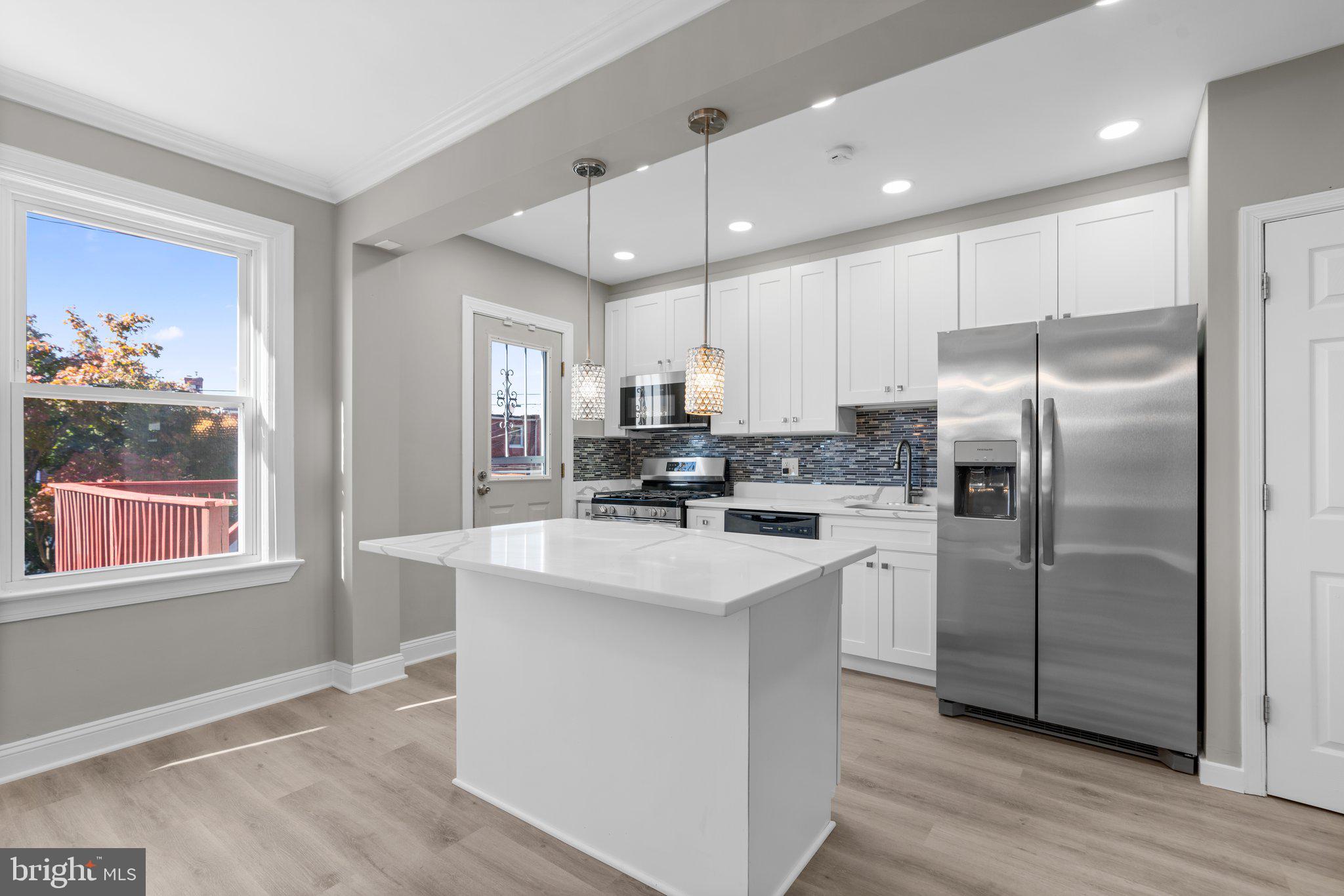 4331 Sheldon Avenue Baltimore, MD 21206 - Photo 12 of 34