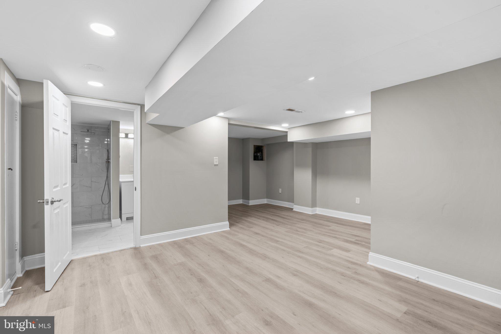 4331 Sheldon Avenue Baltimore, MD 21206 - Photo 23 of 34