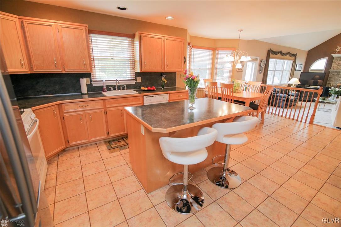 4050 Ruth Road Bethlehem, PA 18020 - Photo 13 of 48 Gallery Image 13