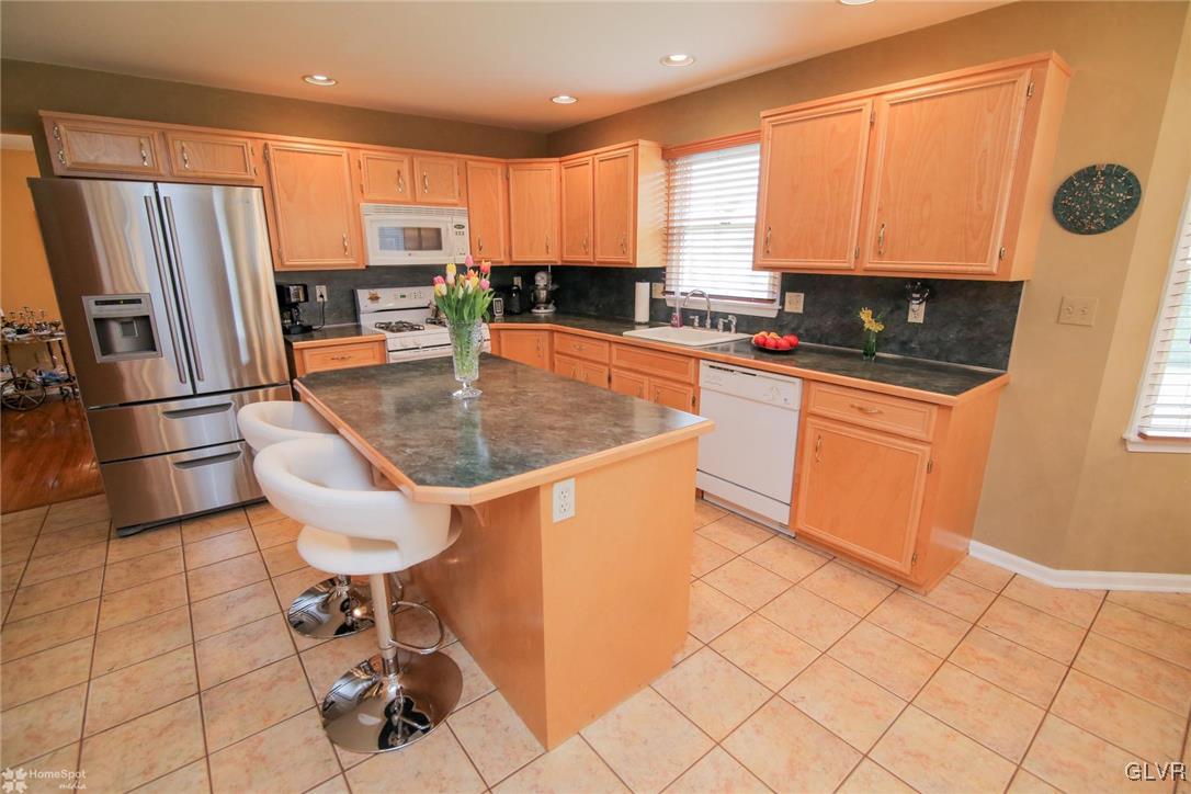 4050 Ruth Road Bethlehem, PA 18020 - Photo 15 of 48 Gallery Image 15