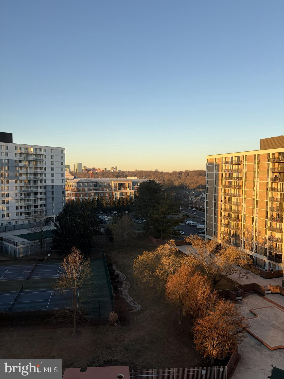 6800 Fleetwood Road, Unit 1002 McLean, VA 22101 - Photo 6 of 22 a view of a city