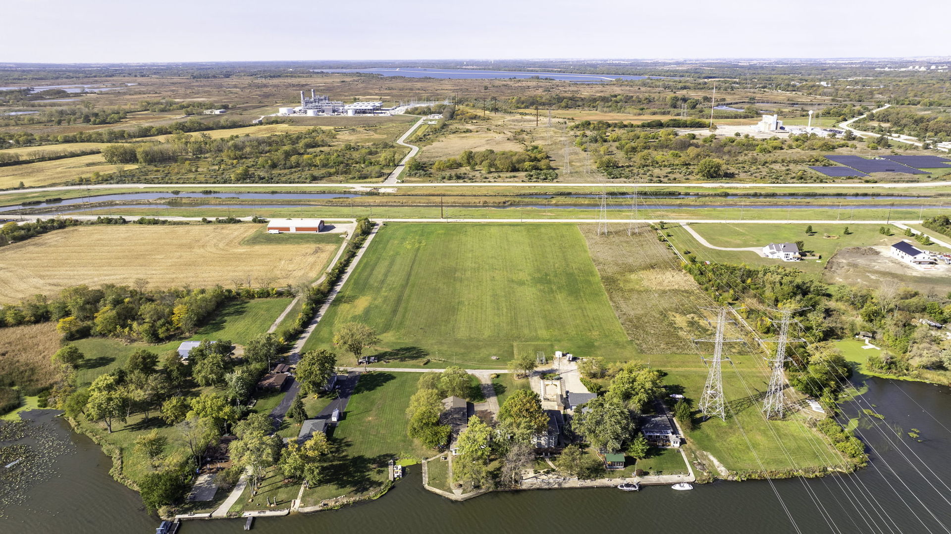 1 North Dresden Road Morris, IL 60450 - Photo 8 of 12 a view of an ocean