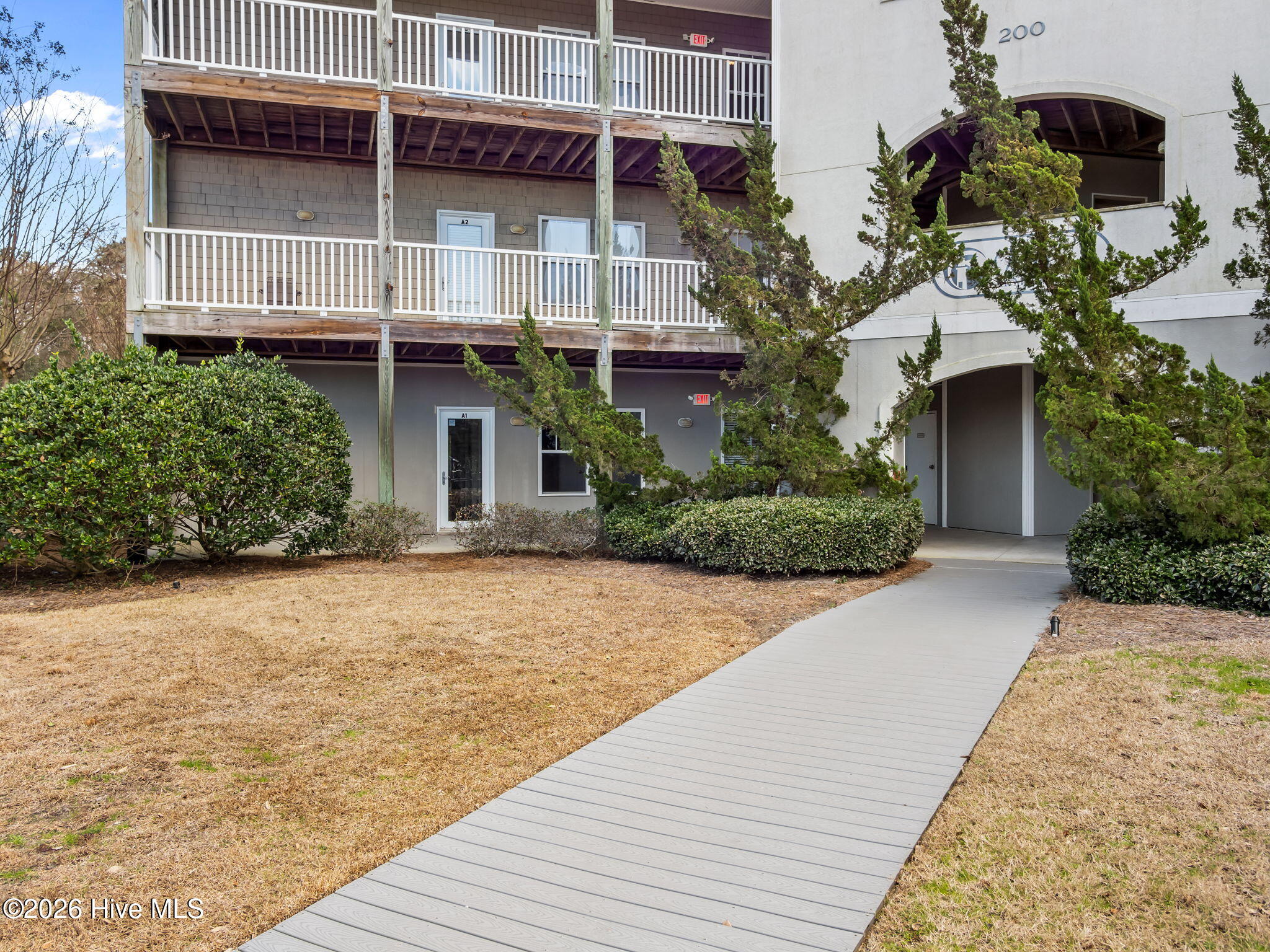 200 Lighthouse Lane, Unit A1 Cedar Point, NC 28584 - Photo 26 of 33 FIRST FLOOR ENTRY