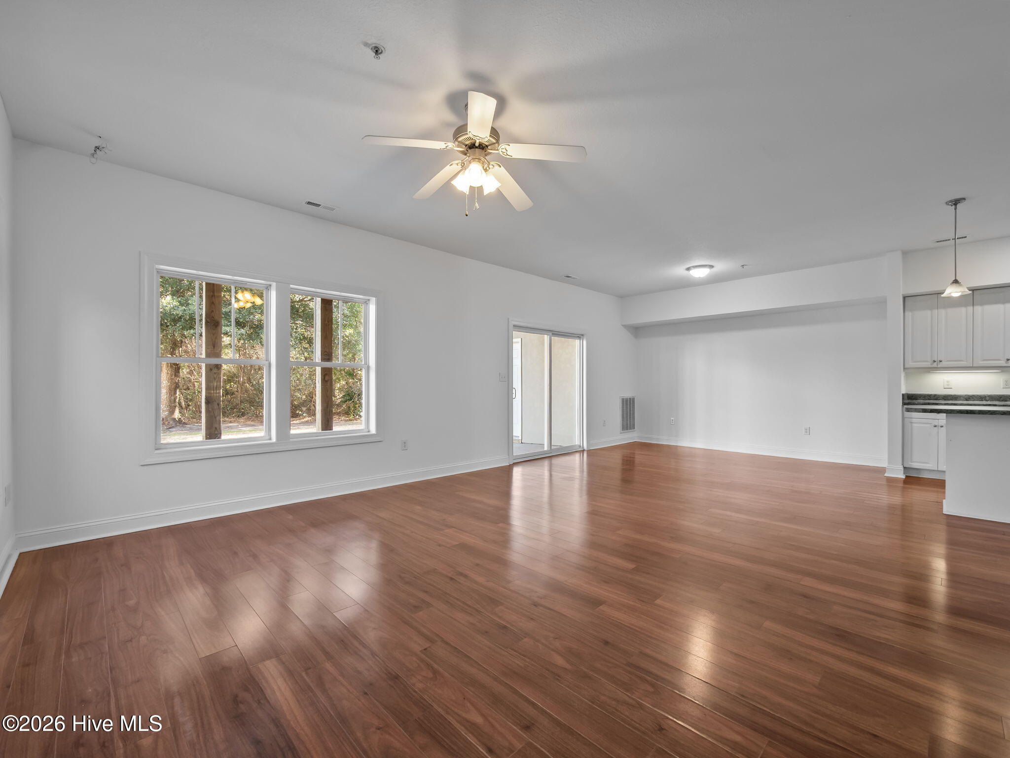 200 Lighthouse Lane, Unit A1 Cedar Point, NC 28584 - Photo 6 of 33 SPACIOUS LIVING AREA