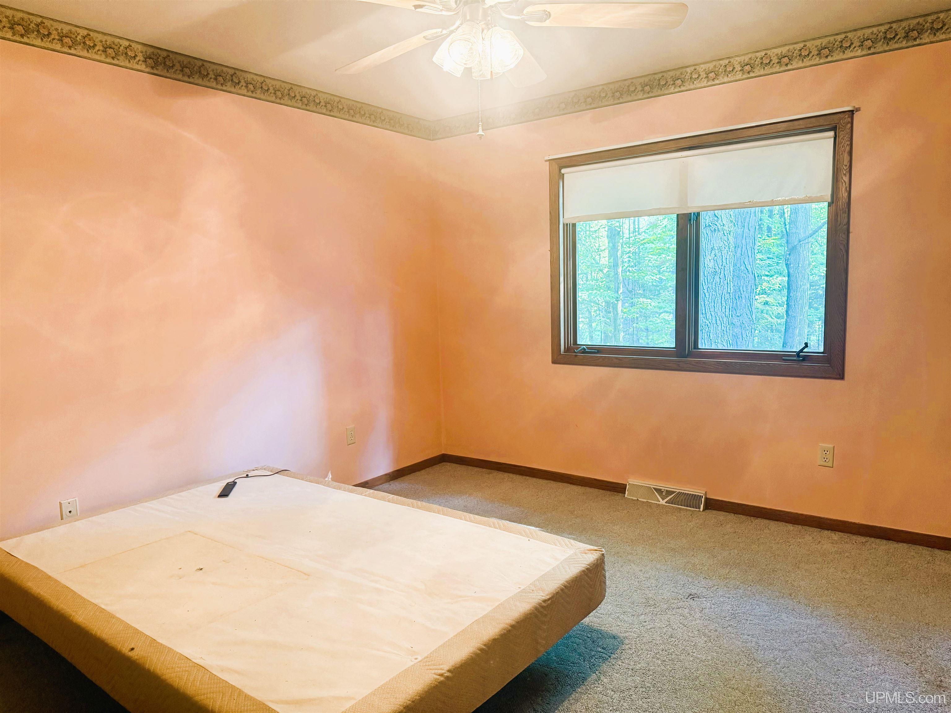 1828 County Rd B Niagara, WI 54151 - Photo 14 of 28 Gallery Image 14
