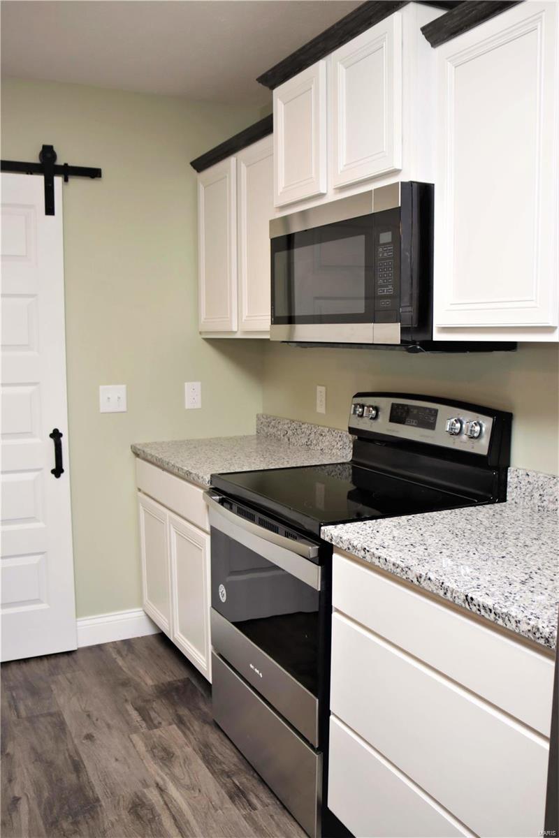 15660 Jadin Road Marion, IL 62959 - Photo 15 of 45