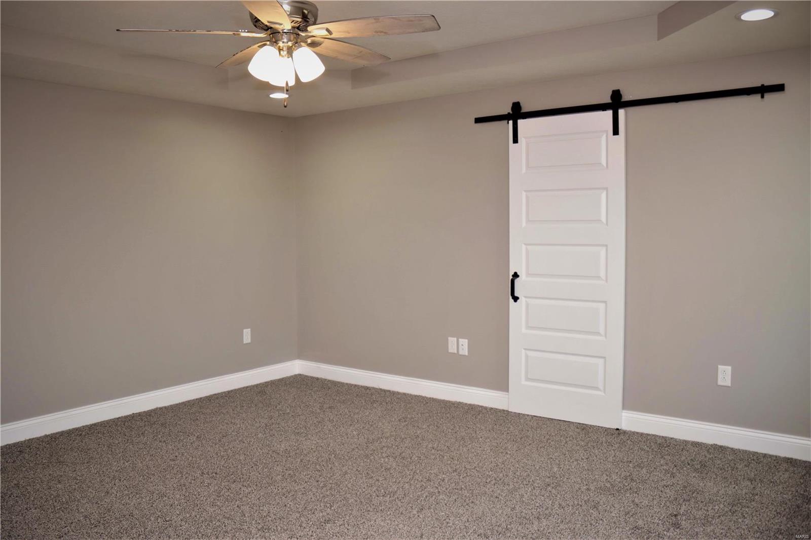 15660 Jadin Road Marion, IL 62959 - Photo 23 of 45