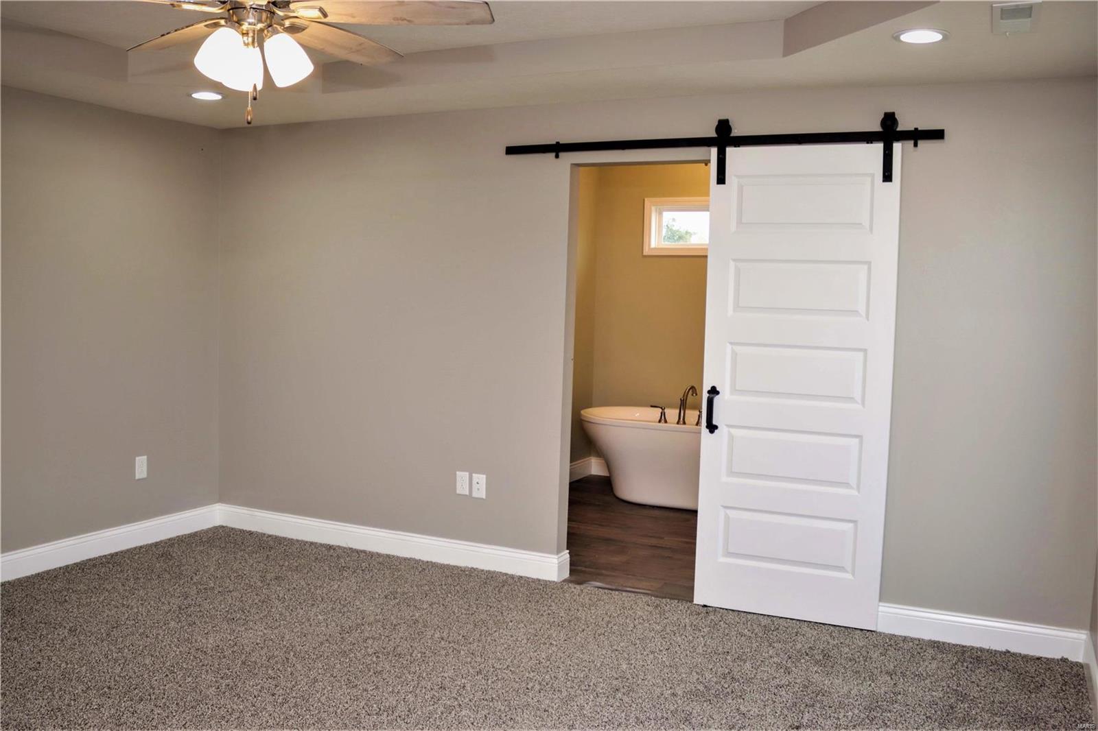 15660 Jadin Road Marion, IL 62959 - Photo 24 of 45