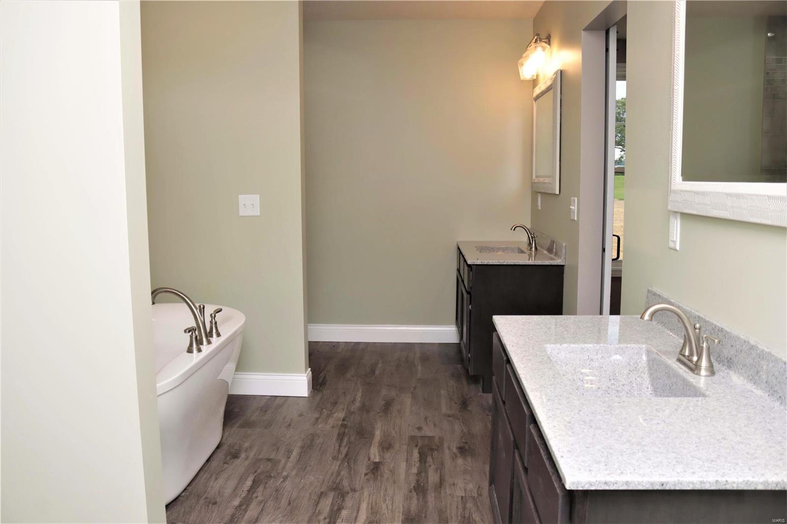 15660 Jadin Road Marion, IL 62959 - Photo 26 of 45